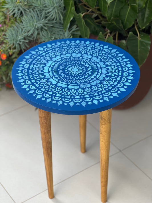 Circular Round Table - Blue/Light Blue